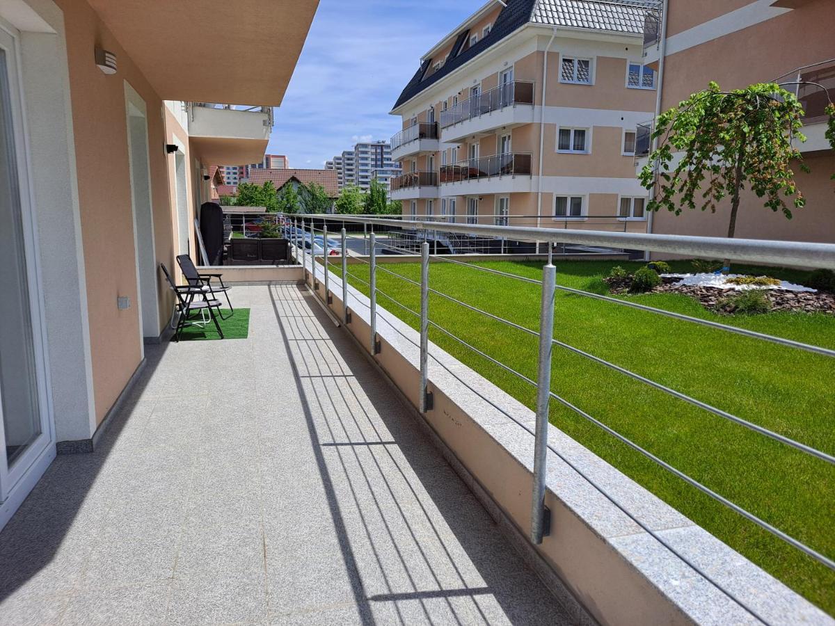 Green View Bella Vista Brasov Luaran gambar